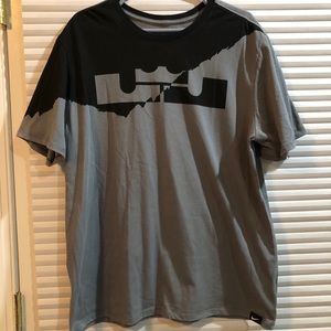 XL Lebron T Shirt